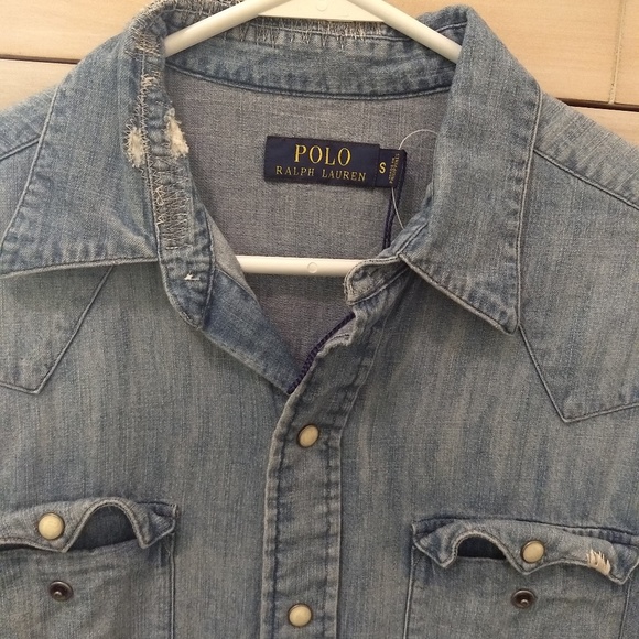 NWT Distressed Blue Jean Button Up - Picture 2 of 8